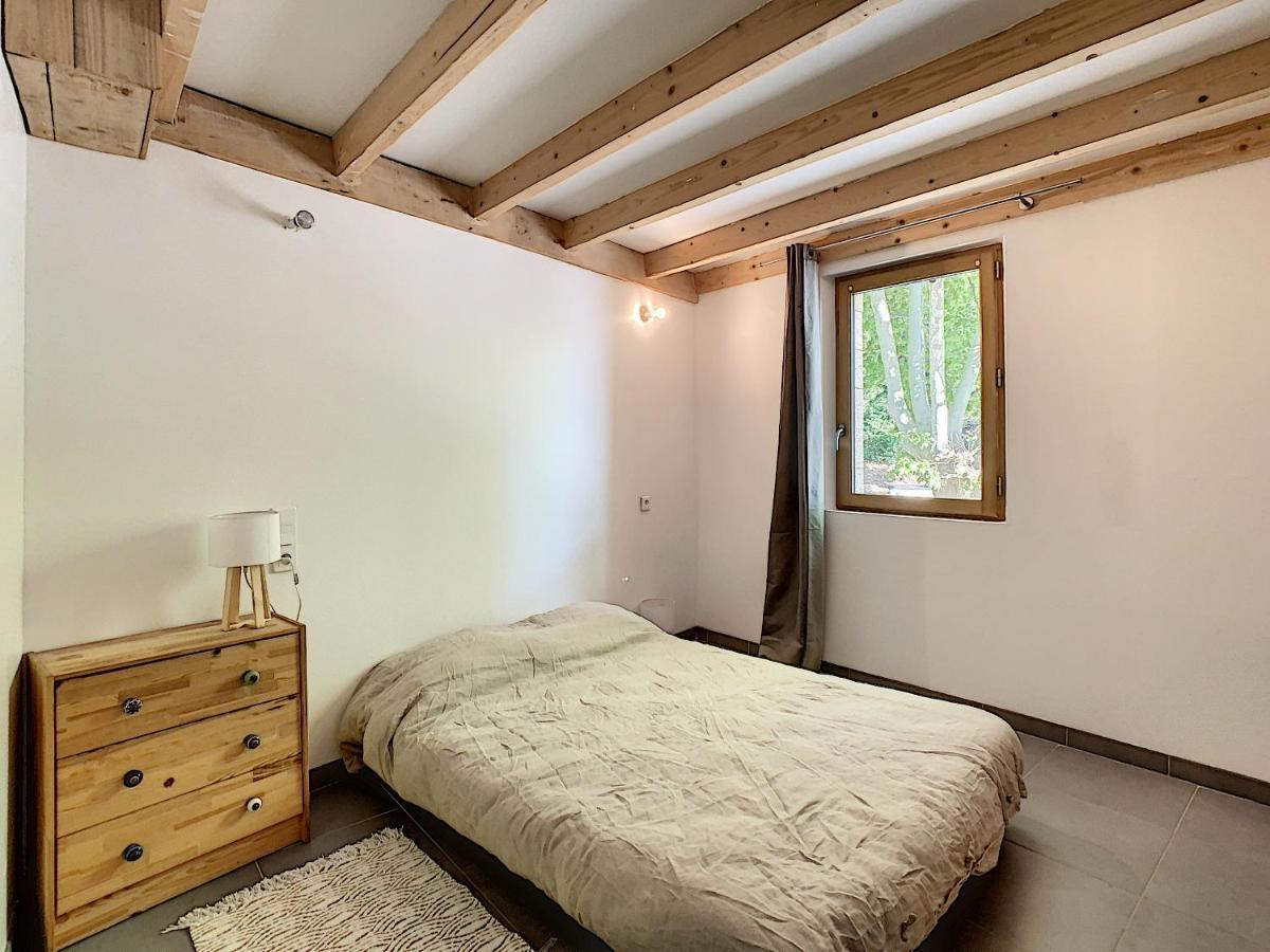 T2 Robion Luberon Apartment Exterior photo